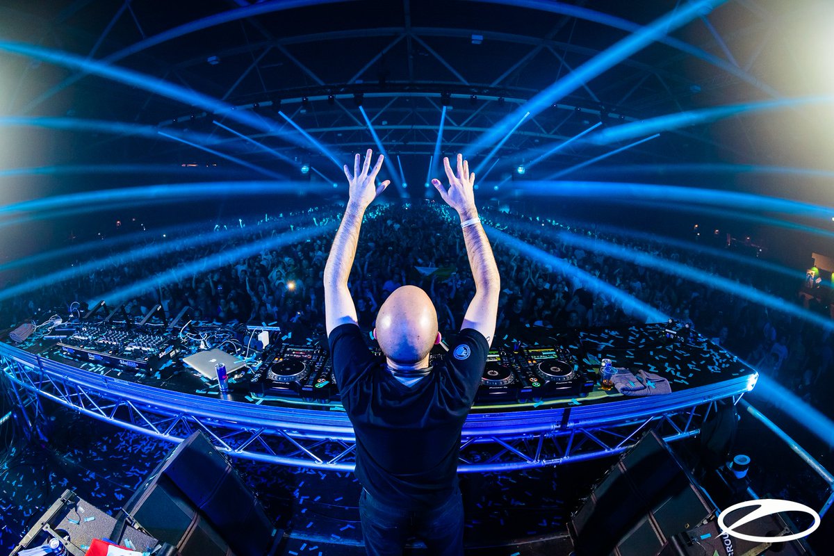 A State of Trance tweet media