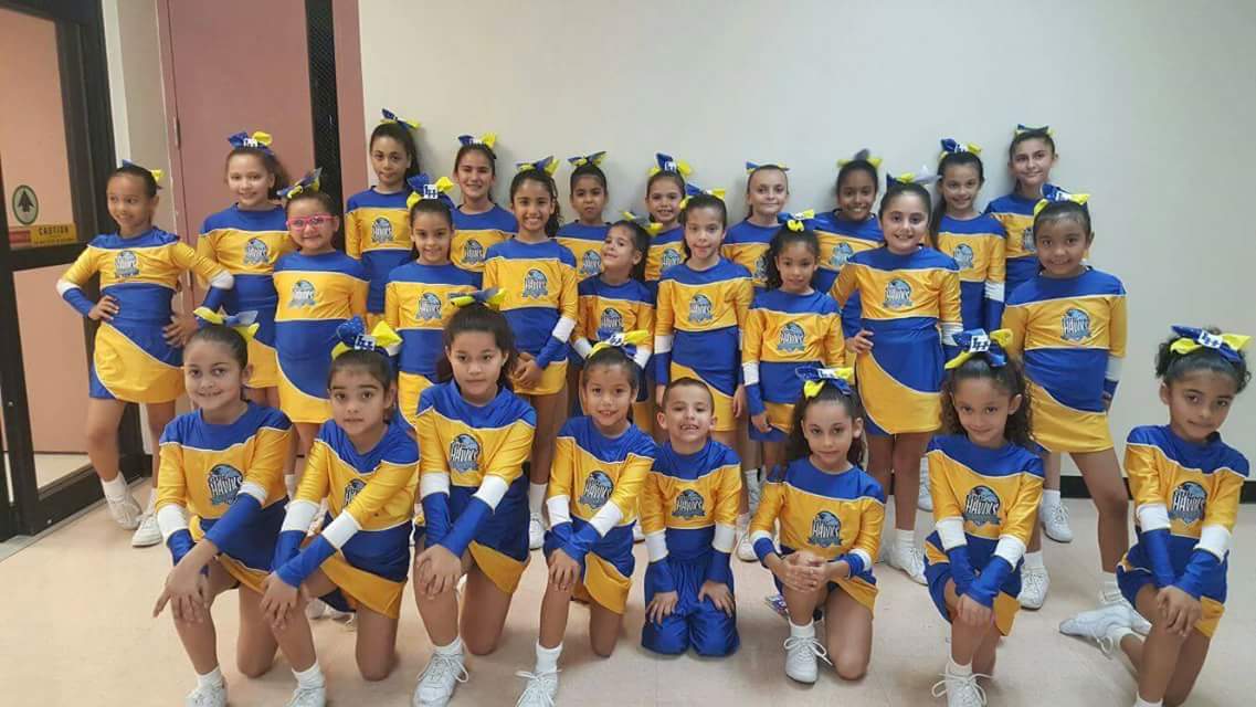 CBCaguas's tweet photo. #LittleHawks campeones 1st Toritos Cheer Cup @uprcayey #OrgulloCBC #cheerleading #Porrismo #ProgramaExtracurricular 🎉🏆🎉 https://t.co/dgWsCp5Wep