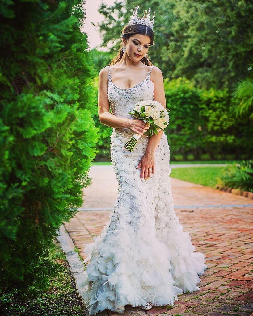 FreirePhoto's tweet image. Gorgeous bride 👰🏻 in @lazarobridal #bridalgown 💄 #bridalmakeupartist @miami_makeup 
#Weddi… ift.tt/2kfp7BZ