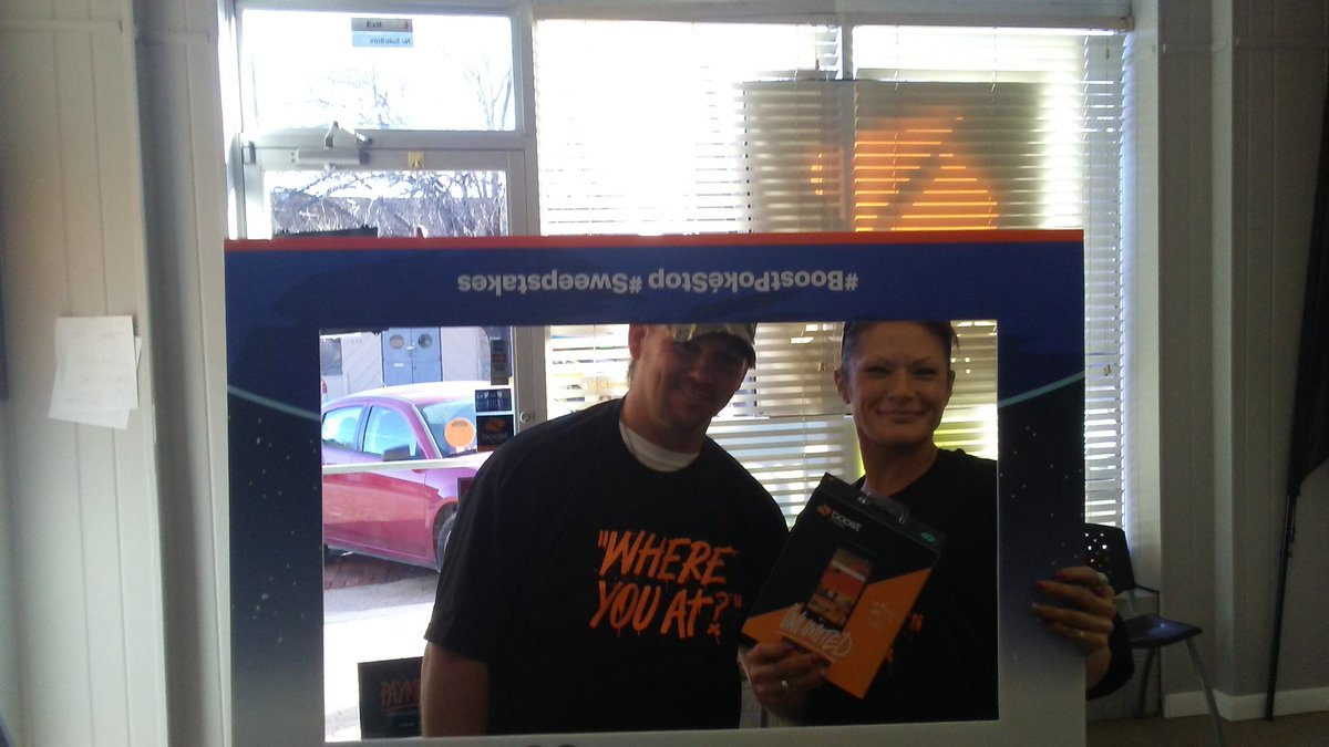 Easywireless85's tweet photo. #moving phone at easy 85 2 port in. Family plan...nice https://t.co/FgexxPsRr1