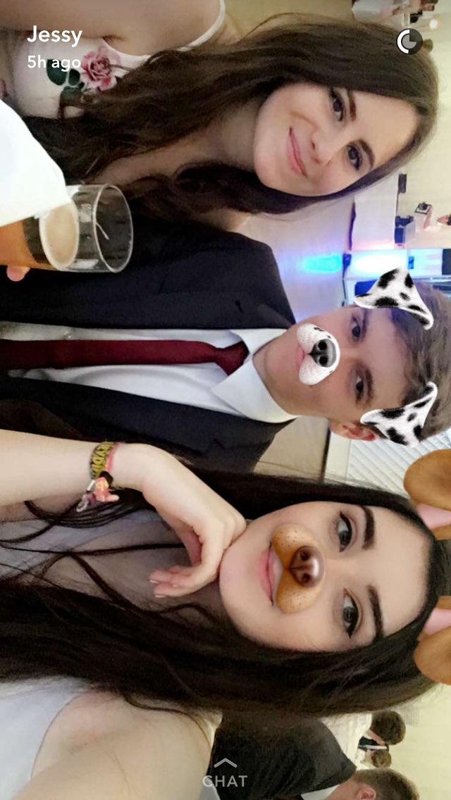 AshBreen30's tweet photo. @Jess_Hegarty_ happy birthday my love hope you're having a swaggy night oxoxoxox https://t.co/cL1NjAdtsz