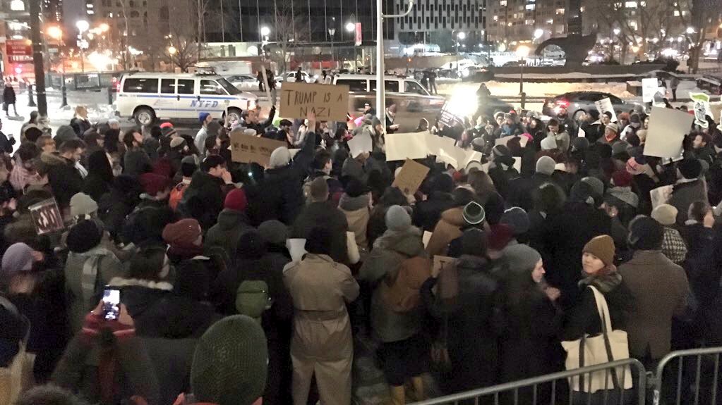 mattmfm's tweet photo. Raleigh. Portland. Minneapolis. NYC.
Now the fourth straight weekend of resistance protests in cities and towns across America. Keep it up. https://t.co/pnWpkqb37l