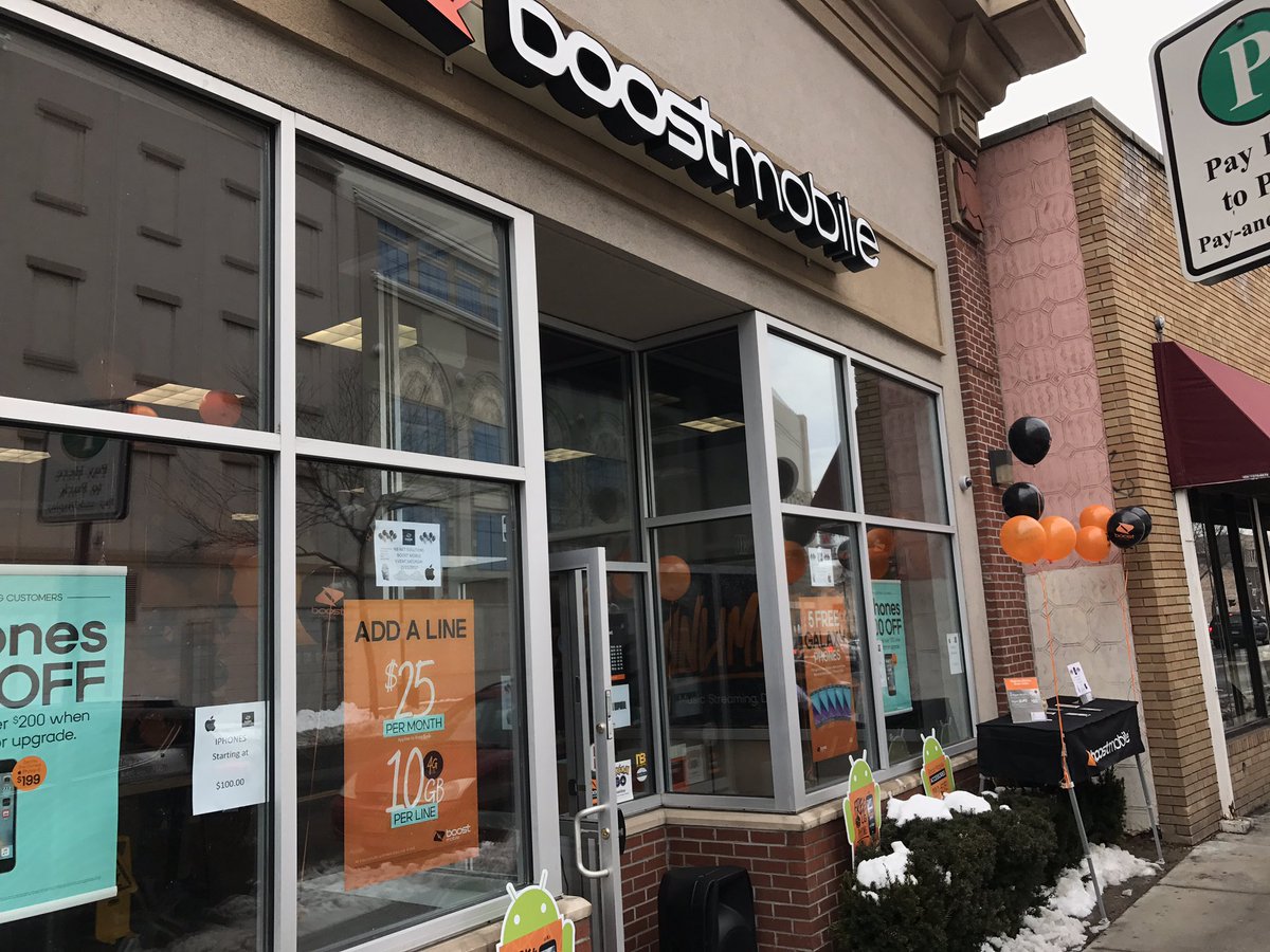 BoostACPWill's tweet photo. Come to @Nbnetsolution in port Chester for great deals and snacks @vfiori56 @JonHorovitz1 #boostweekend https://t.co/BEDsyuwAhF