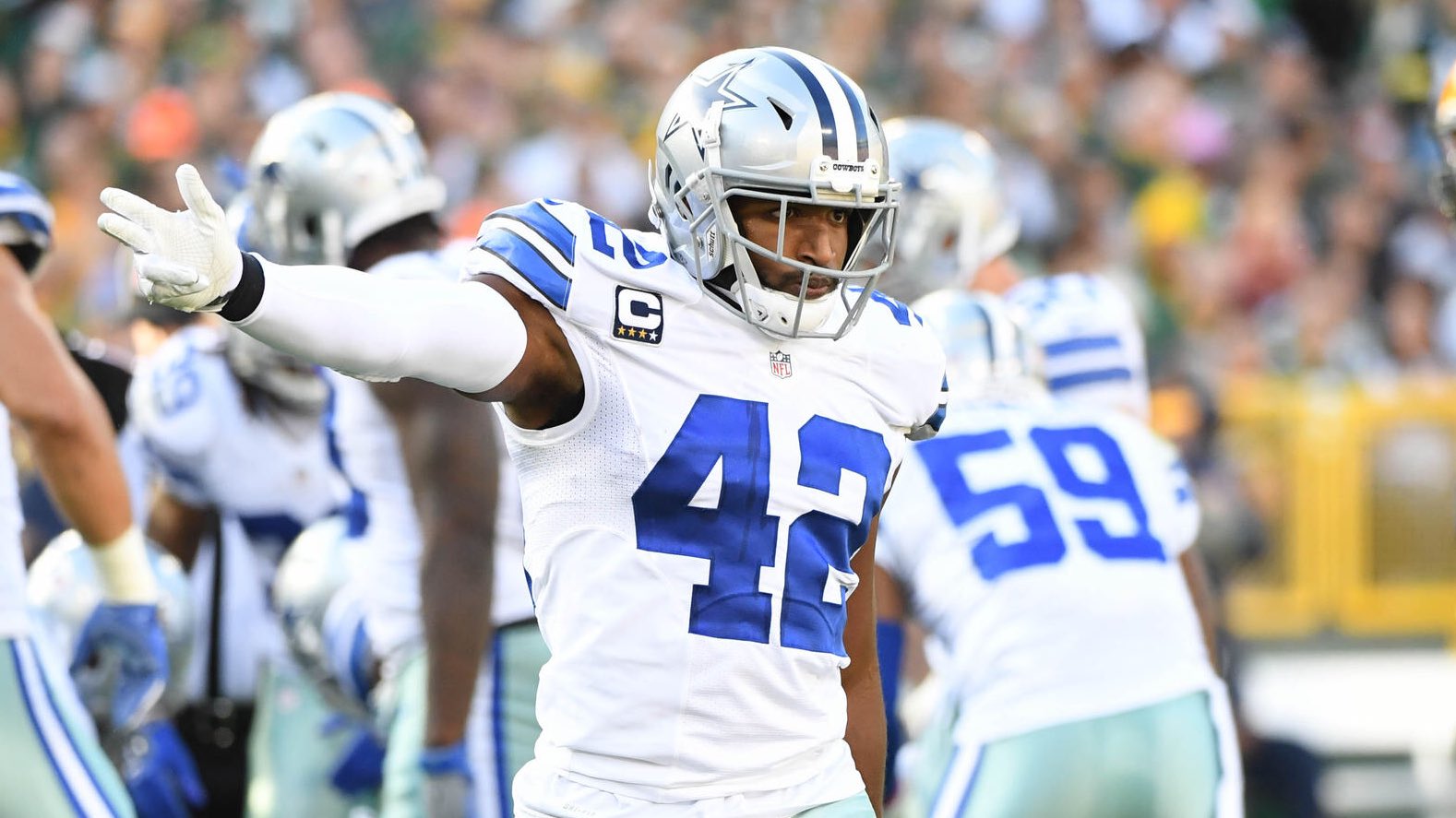 Happy 29th birthday to safety Barry Church!!!      