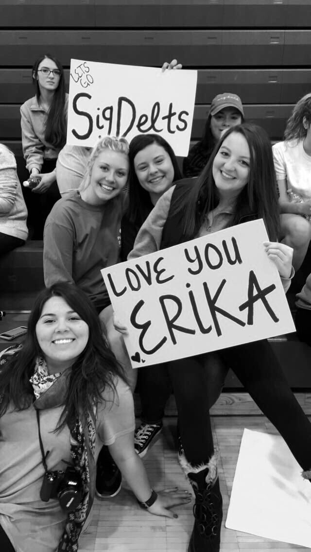 Supporting our sisters playing in <a href="/PhiPsiMSU/">Phi Psi Michigan St.</a> volleyball philanthropy today!! ❤️