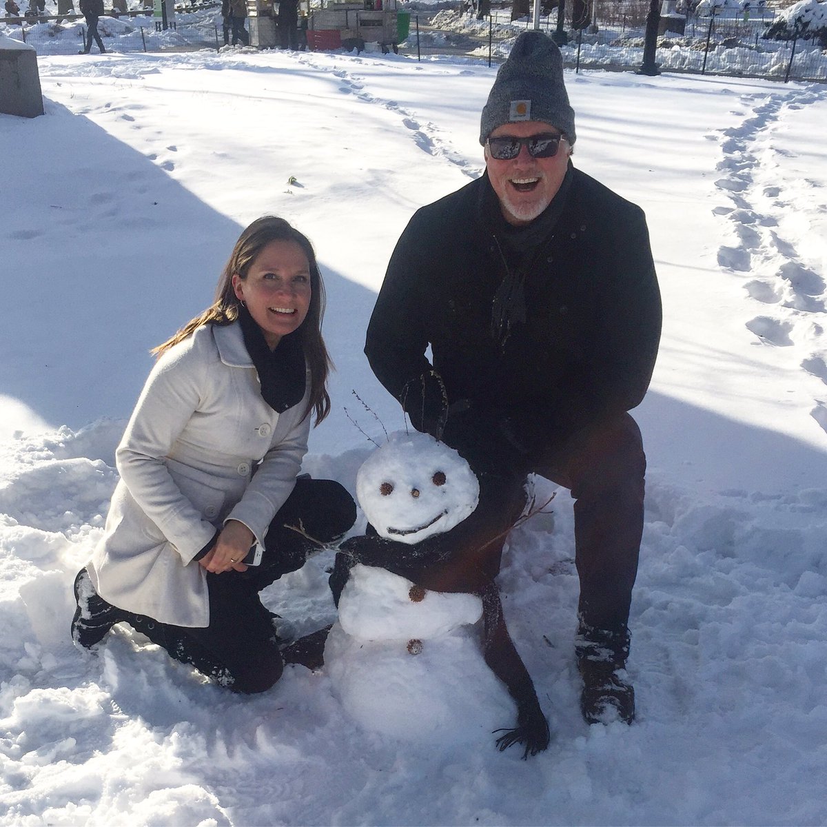 BeyondTVSeries's tweet image. Look at the cutest snowman that @Michael_McGrady and his wife made in #NYC! ☃️ #Beyond