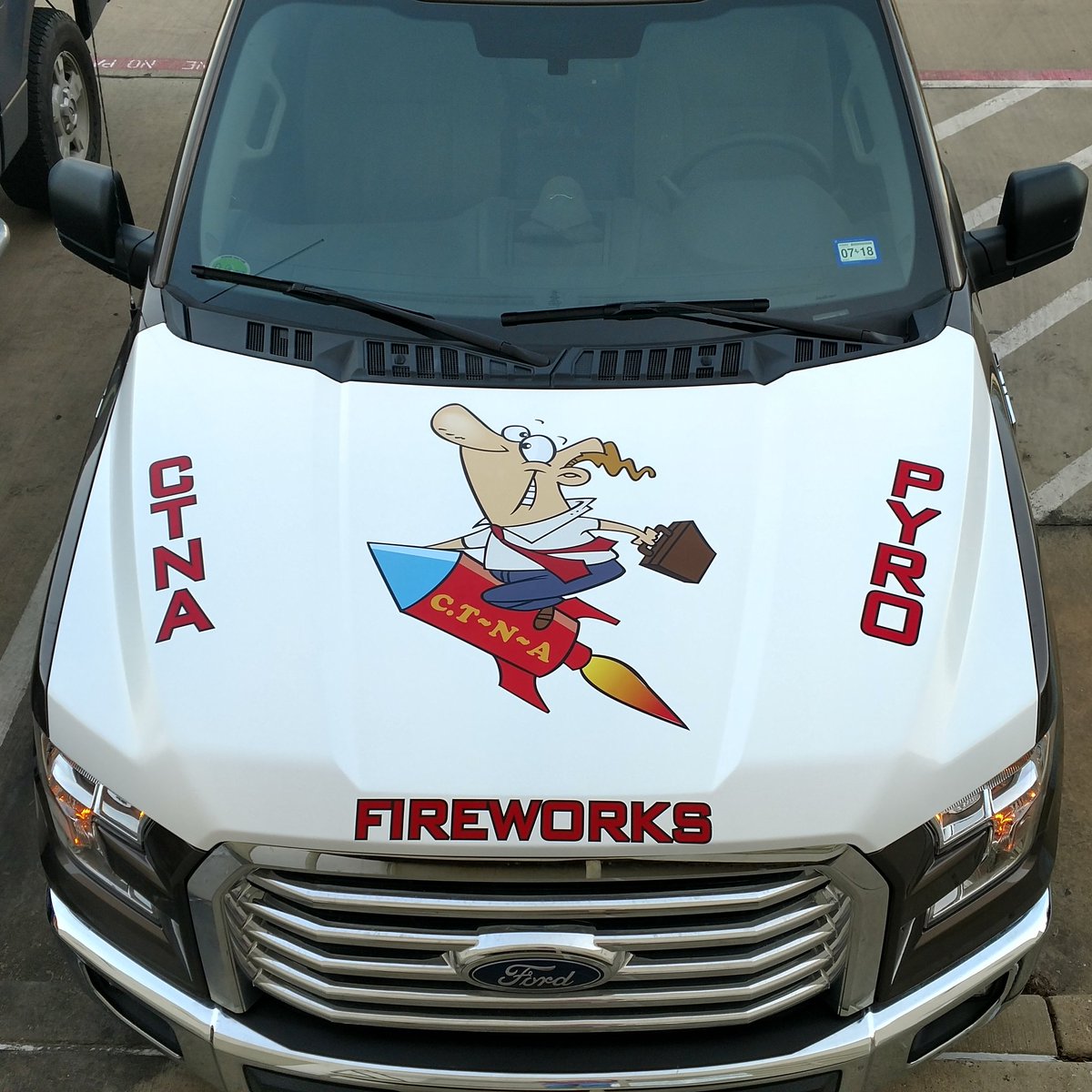 CtnaFireworks's tweet photo. It's going to be our best year yet!!! https://t.co/4ohK6Hf2YE