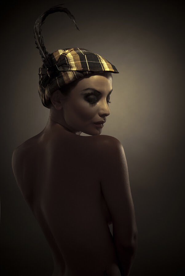 SHOOTING DAY #photo <a href="/DDJoaquin/">Joaquín Ponce d León</a>  #hair&amp;makeup <a href="/orlandoicon/">Orlando Martin</a> #iconcanarias #thecodeteam #hair #makeupartist #moda #cabello #maquillaje