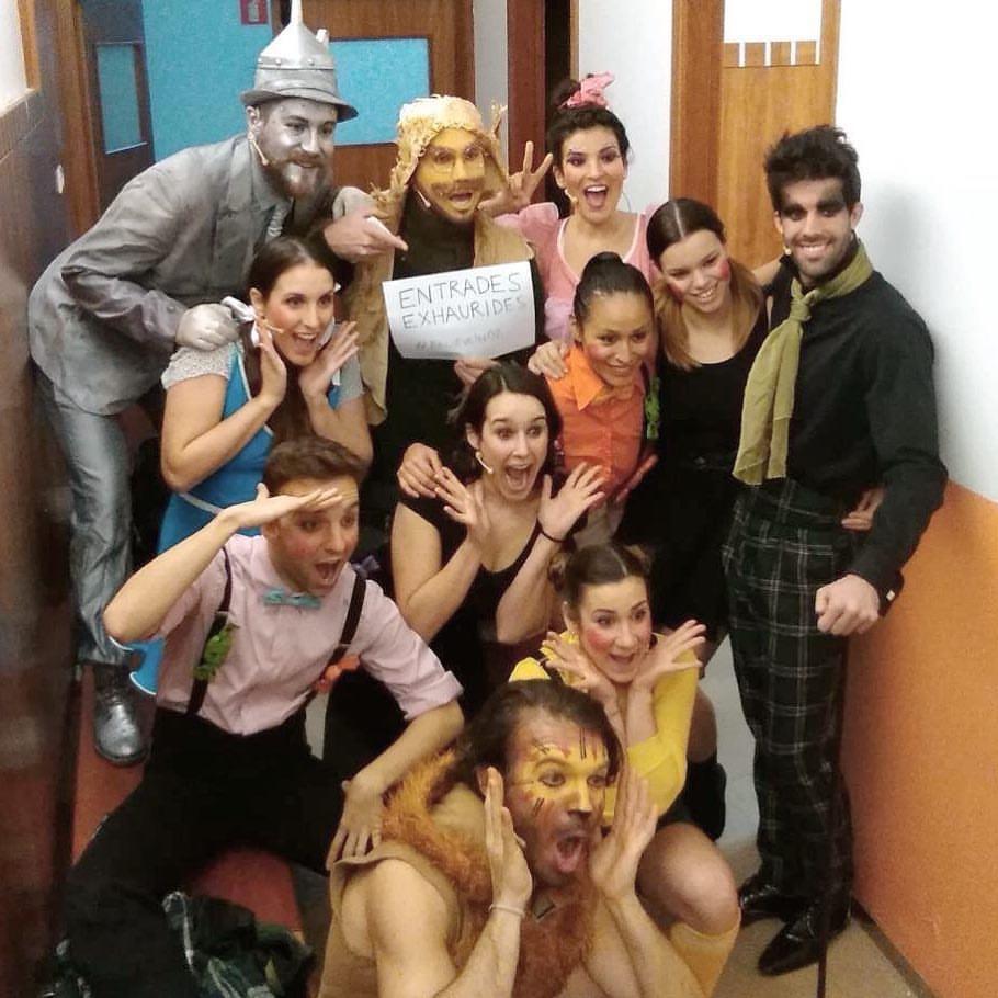 _ElbaRomero's tweet photo. Entrades exhaurides!
@DissabtesTeatre @BelieveTeatro https://t.co/INleGcNNzu