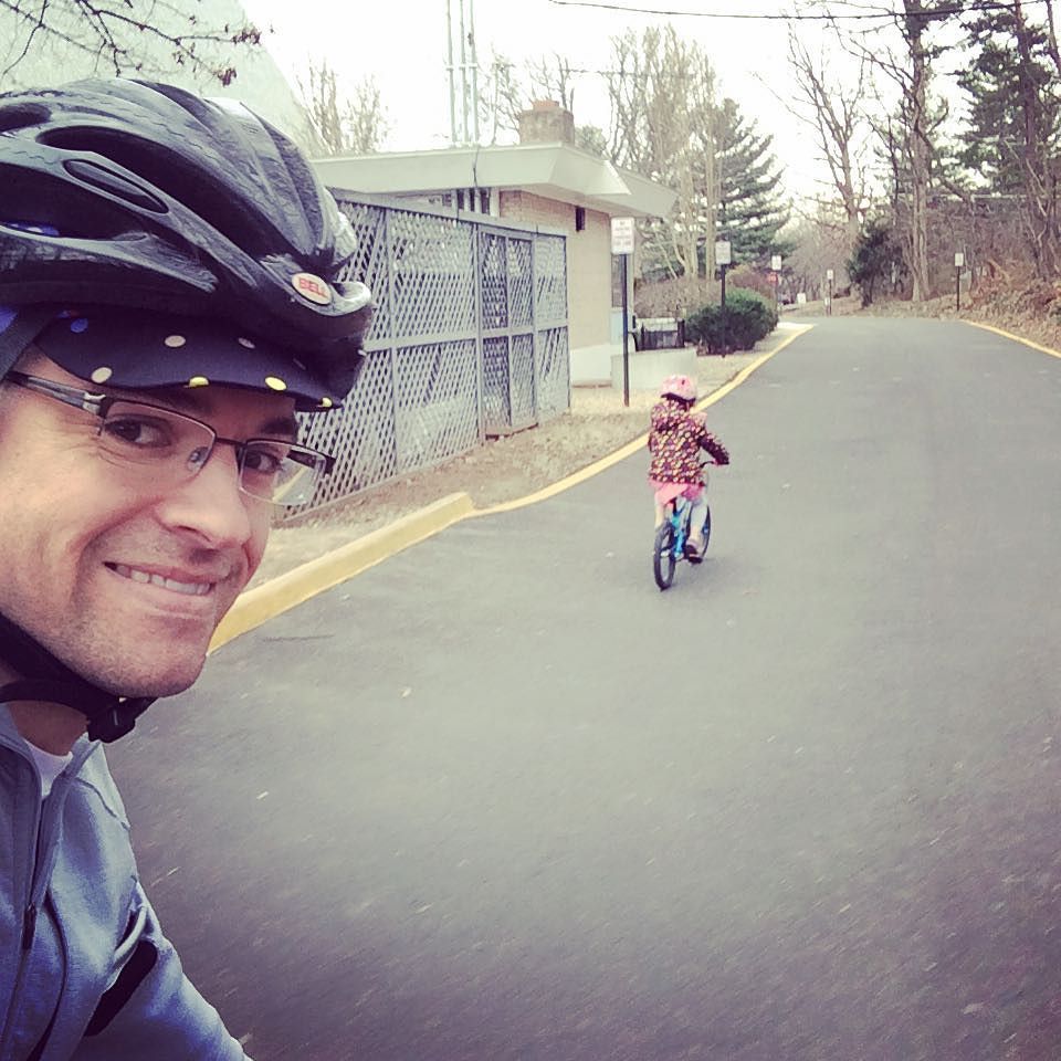 americancyclo's tweet photo. And away we go #daddydaughterbikeride https://t.co/j0g1TtvXFm https://t.co/oYk3mIKpQl