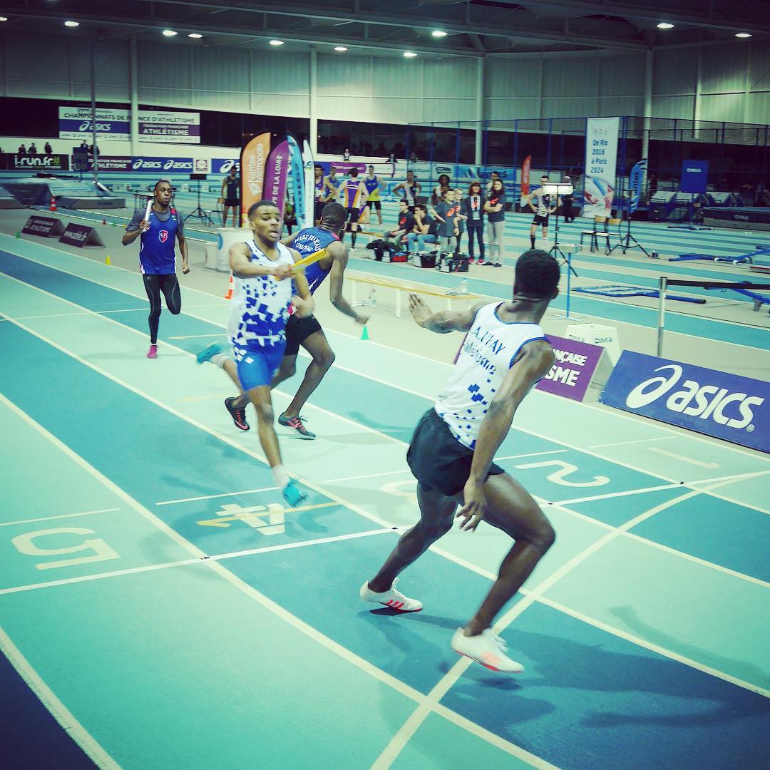FFAthletisme's tweet photo. La première journée des #CFAthlé s'achève sur les séries du relais 4x200 m à Nantes ! https://t.co/LTqjNJYCuJ https://t.co/702qbJ6jCK