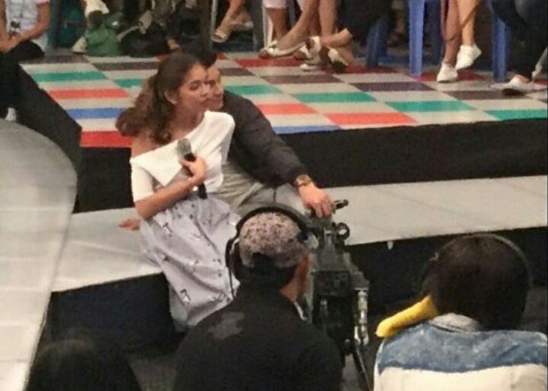 MaiChardOFC2016's tweet photo. Wow!! Ang dami ko na-miss!!! 🍃💕🍃💕🍃💕 Thank you to the owners of these pics! You're the best for these BTS! 😘
#DTBY16DaysToGo https://t.co/G97sV9h9wc