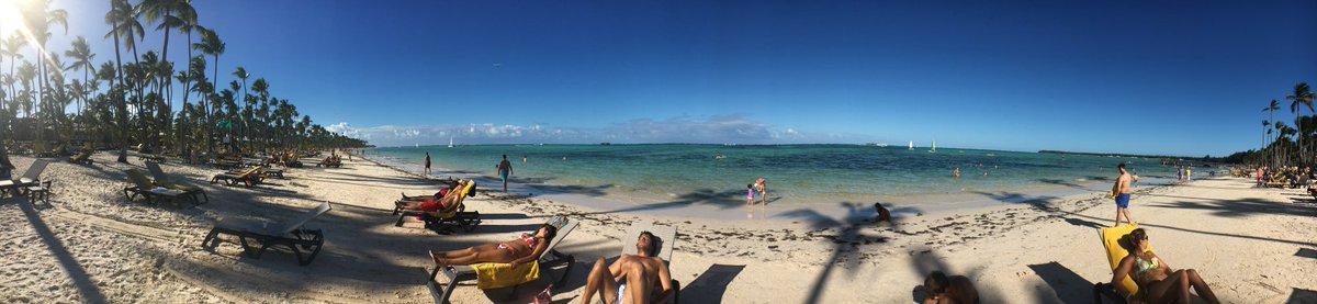 teddybrewgame's tweet photo. @StephenASparks Made it to la Republica Dominicana #beachtweets https://t.co/H86UUi0h1b