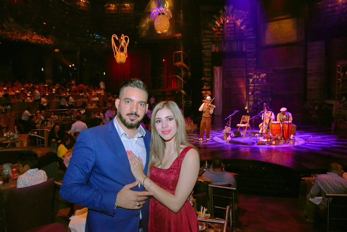Cirque's tweet photo. Feel ready for “the big question”? #JOYA offers original #wedding proposals! Email groups@cdsrivieramaya.com or call +529842064000 ext 5089. https://t.co/A4PYDOBLrh