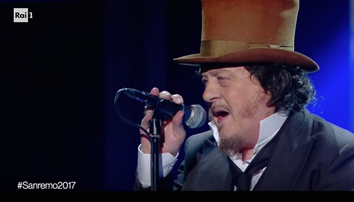 SanremoRai's tweet photo. Un altro meraviglioso capolavoro di @ZuccheroSugar 🎶🎶
#Sanremo2017 https://t.co/wsjBGOuHNq