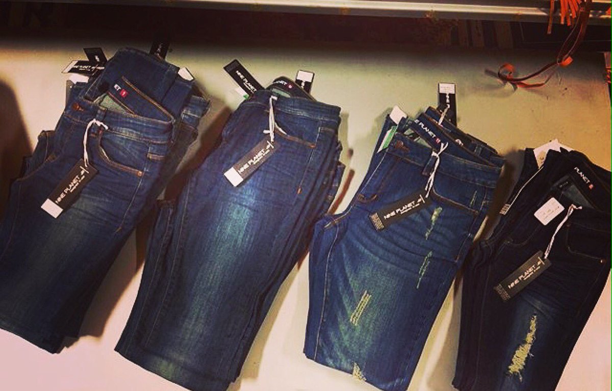 shopsage's tweet photo. If you are in need of some super comfortable jeans Sage has you covered! 😜  #shoplocal #shopsage https://t.co/FcZD6aG0mG