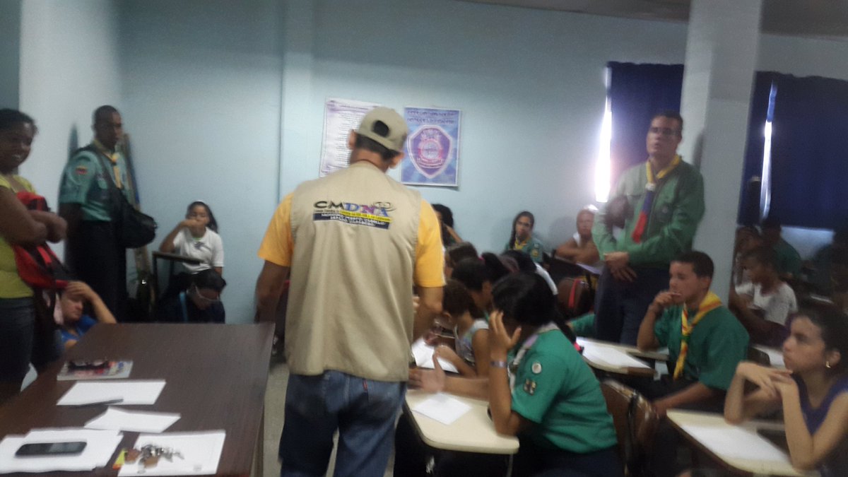 mbastidas65's tweet photo. Los Scauts Porteños atentos al taller en materia de Lopnna dictado por @cmdnapc segun lineamientos de Alcalde @jcbu72 https://t.co/yFMXkXcDNk