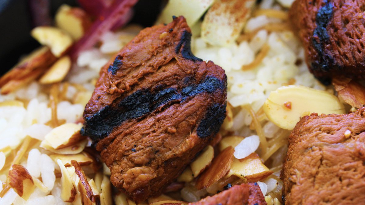 PitaGuys's tweet photo. Beef Kabob for the win!

 #Fresh #FeedTheAddiction #PitaGuys #Chicken #ChickenKabob #Kabob #Salad #SDFoodie #SanMarcos #Halal https://t.co/QUqEbkiJuC