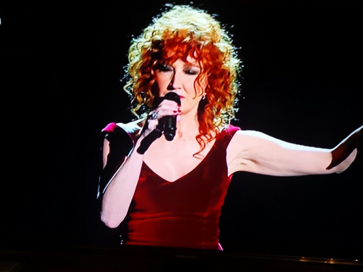 Voci_Soffitta's tweet photo. @FiorellaMannoia @enricoruggeri  stupenda più del solito https://t.co/utsSOCRWOt