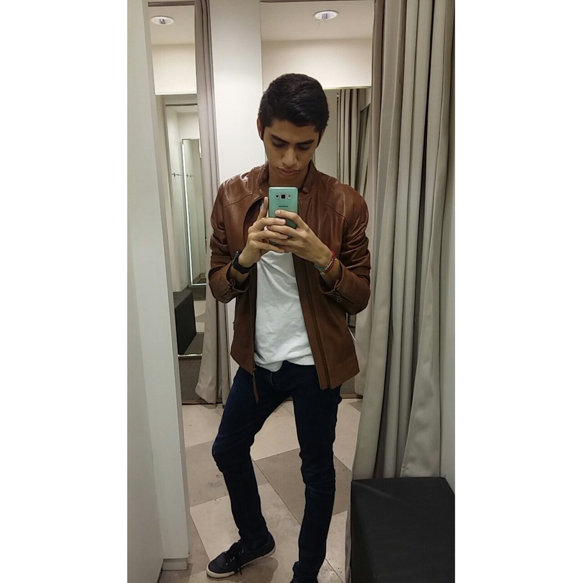 EdilMaldonado's tweet photo. #NuevaFotoDePerfil https://t.co/FzGV9evU9x