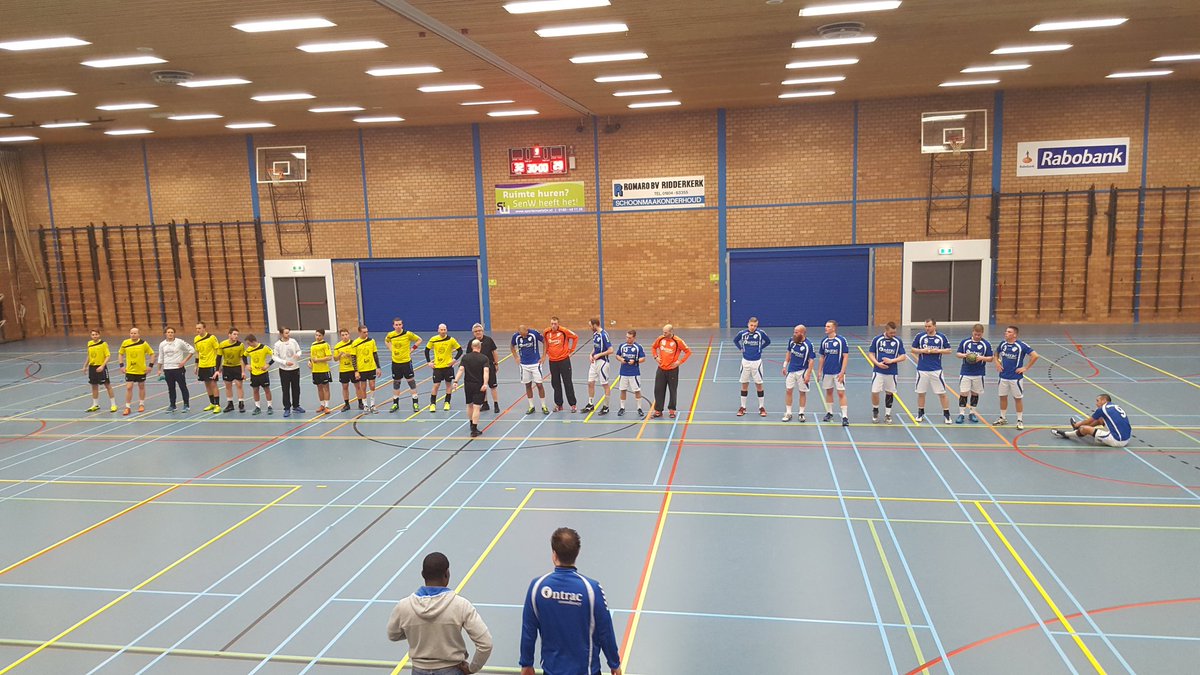 Eindstand <a href="/Heren1Atomium61/">Heren 1 Atomium61</a> - <a href="/hvheerle/">HV Heerle</a> 32-29 #weer2puntenbinnen #nogsteedsopkampioenskoers