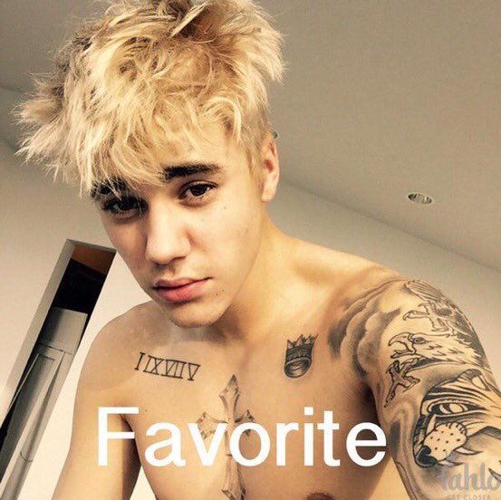 BIackPplVids's tweet photo. Who looks better blonde? https://t.co/PL20nOy4z9