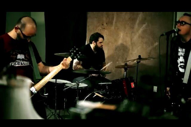 Our new video for "Jerkyll" is up m.youtube.com/watch?v=6-a4by… check out the sweet job by <a href="/TRBLLGHTFLMS/">Troublelight Films🪣</a>