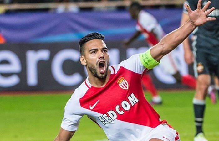 DeportColombia's tweet photo. ¡FALCAO! El que no dejo de creer, de soñar. El mejor promedio goleador de Europa dice presente y calla a los que lo llamaron, exjugador. https://t.co/nylwuk129u