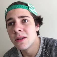 justinvbean's tweet photo. I LITERALLY THOUGHT @DavidDobrik WAS CHARLIE FROM THE SANTA CLAUSE MOVIES https://t.co/P6IDikEbrx