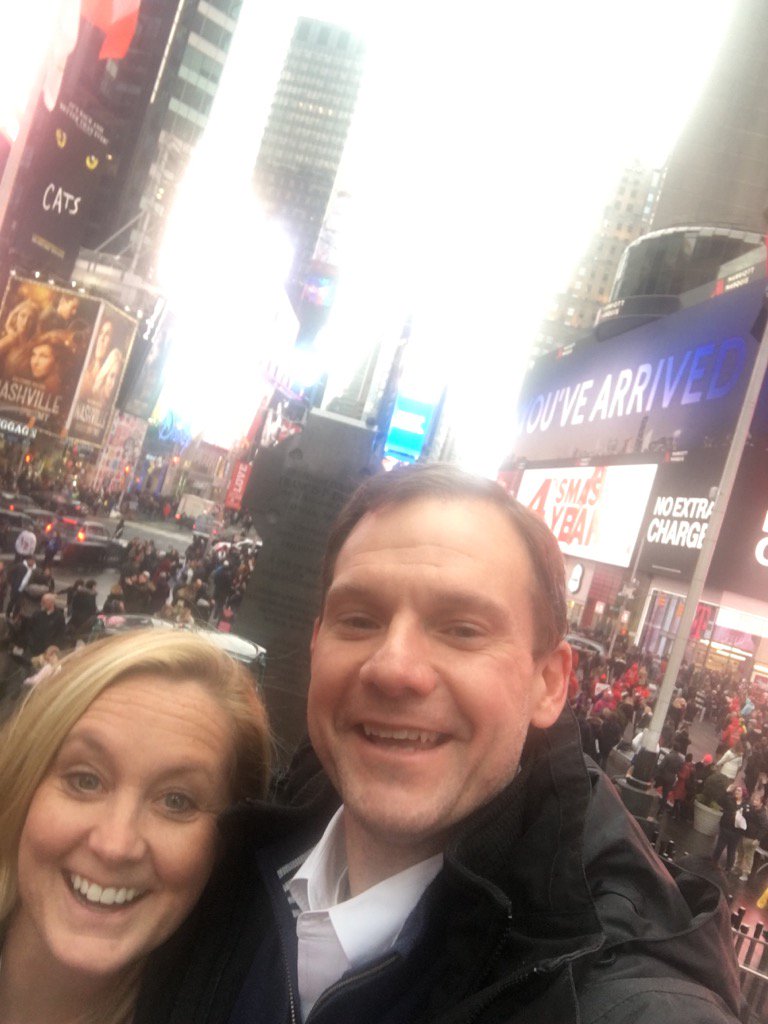 JChadHatmaker's tweet image. Great time in the City That Never Sleeps with the love of my life @lesliehatmaker ❤️