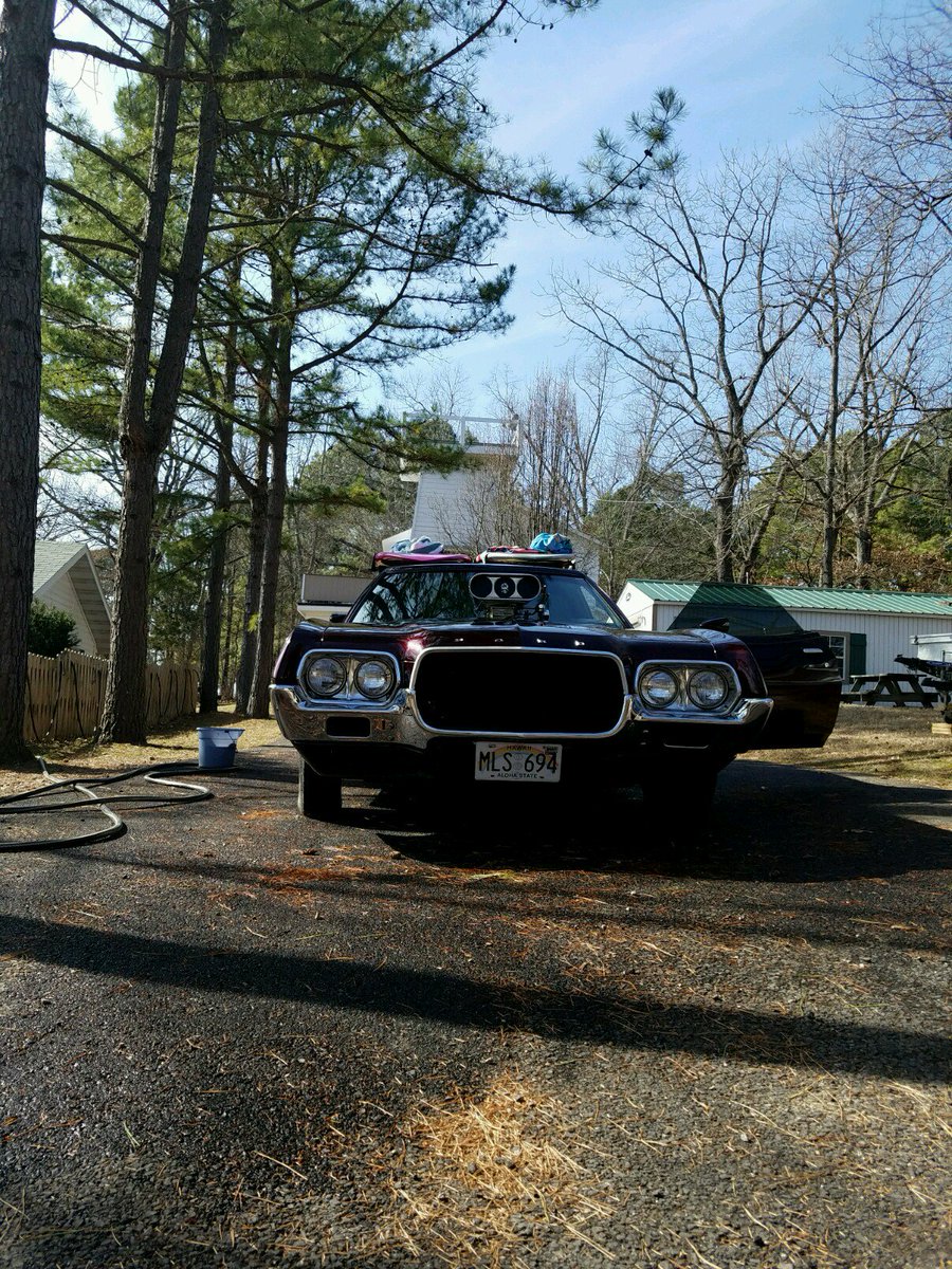 TakeItEasyResor's tweet photo. Its this sort of day #classiccar #gocargo https://t.co/jtUn7um6b9