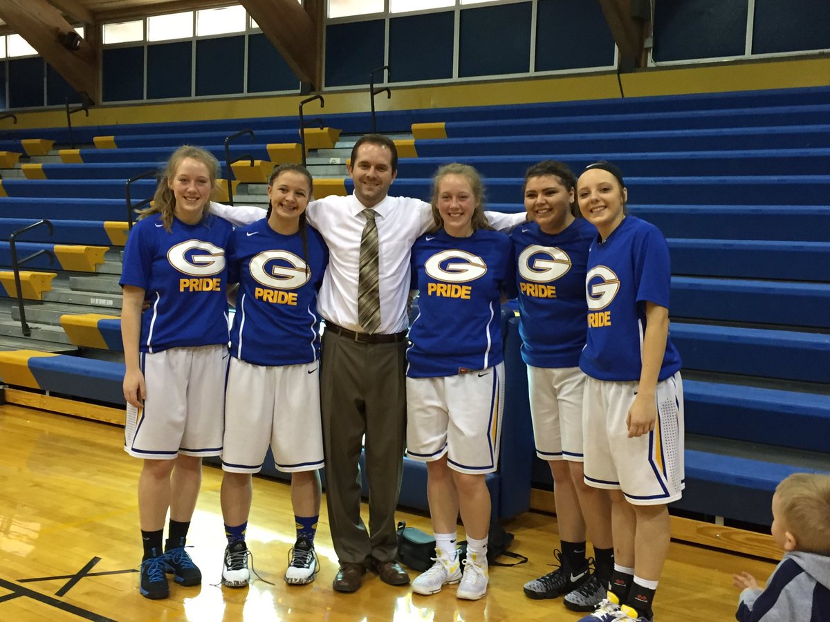 CoachFreeburg's tweet photo. This coaching thing is bigger than basketball, it's about family! #GTownPride https://t.co/g4OwHRCbK2