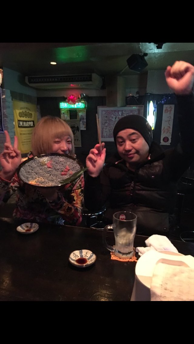 tattsun0213's tweet photo. いやー、昨日楽しかった！
誕生日満喫しすぎてるわなー！

ちなみに、今日は栄広場で野外ライブやりまっせー！
おこしやすー！(΄◉◞౪◟◉｀) https://t.co/FHnIg38ioq
