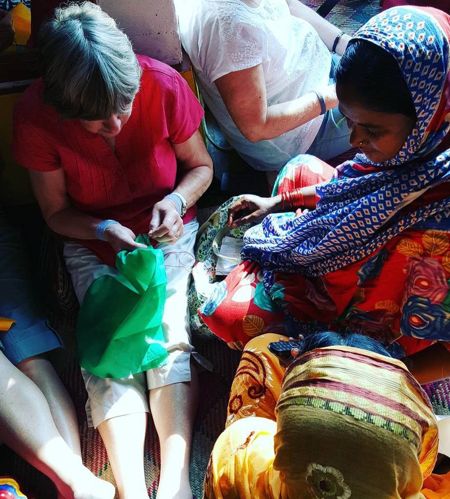 FionaProject's tweet photo. Stitching with the ladies of Katna. #creativeartssafaris #culturaltourism #crafttour #textileholidays #textiletours… https://t.co/2RDYpLOkJV