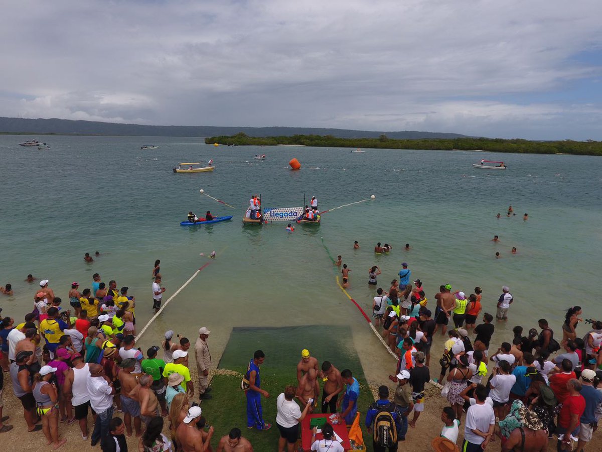 WaterpoloVen's tweet photo. ¡RUMBO A LA EXCELENCIA DEPORTIVA! Nuestra Dirección de Polo Acuático @FEVEDAOficial formó parte de la jornada nacional de Aguas Abiertas https://t.co/I5fibS53yk