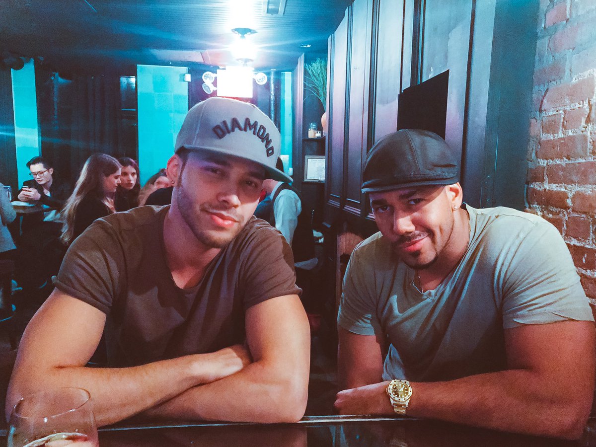 PrinceRoyce's tweet image. Bachata Season, Temporada de Bachata 😎😎😎