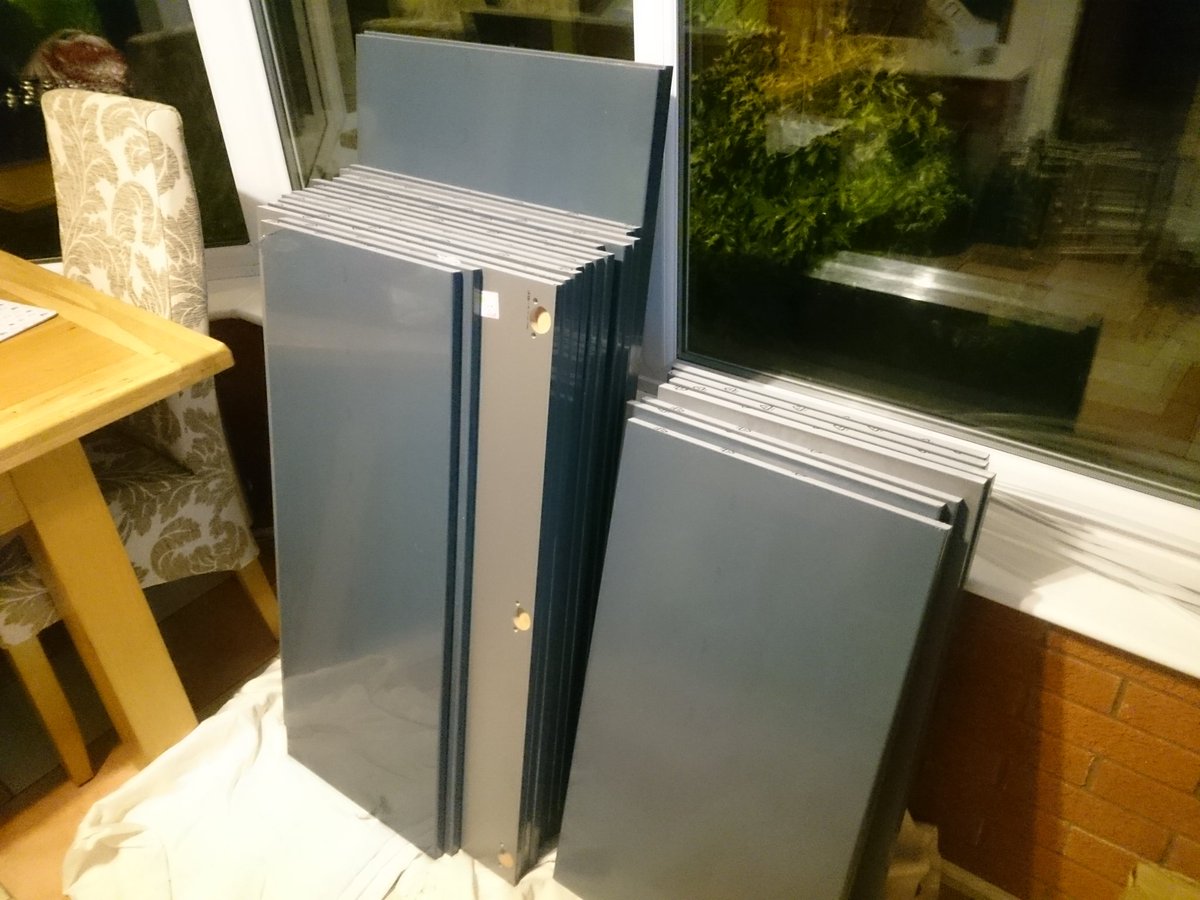 CromartyAndrew's tweet photo. Cheers @IKEAUK for #bargaincorner, just pillaged your Warrington store for enough bits to refit out our kitchen for less than £30! https://t.co/pQt9CgrsWa