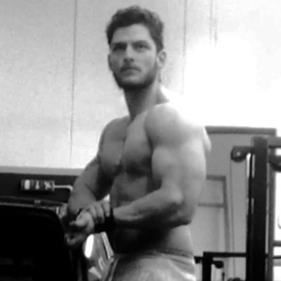 craigls1993's tweet photo. Smashing the arms #arms #armday #bodybuilding #outlawlaboratory  @CLSFITNESSUK #NewProfilePic https://t.co/DAjKYfC7Mz