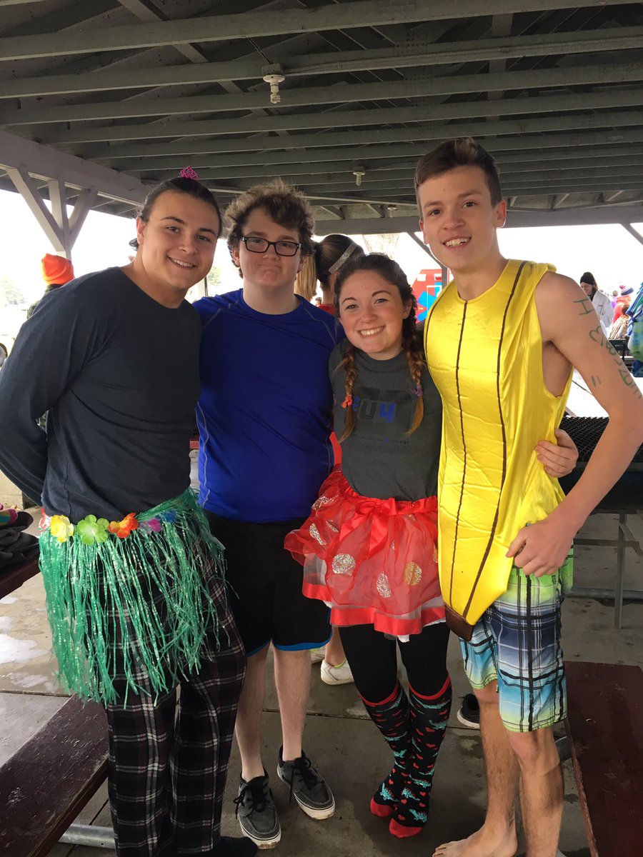 JHSCU4C's tweet photo. We had fun freezin' for a reason at the Polar Bear Plunge today! https://t.co/GOUGHQ1r0j