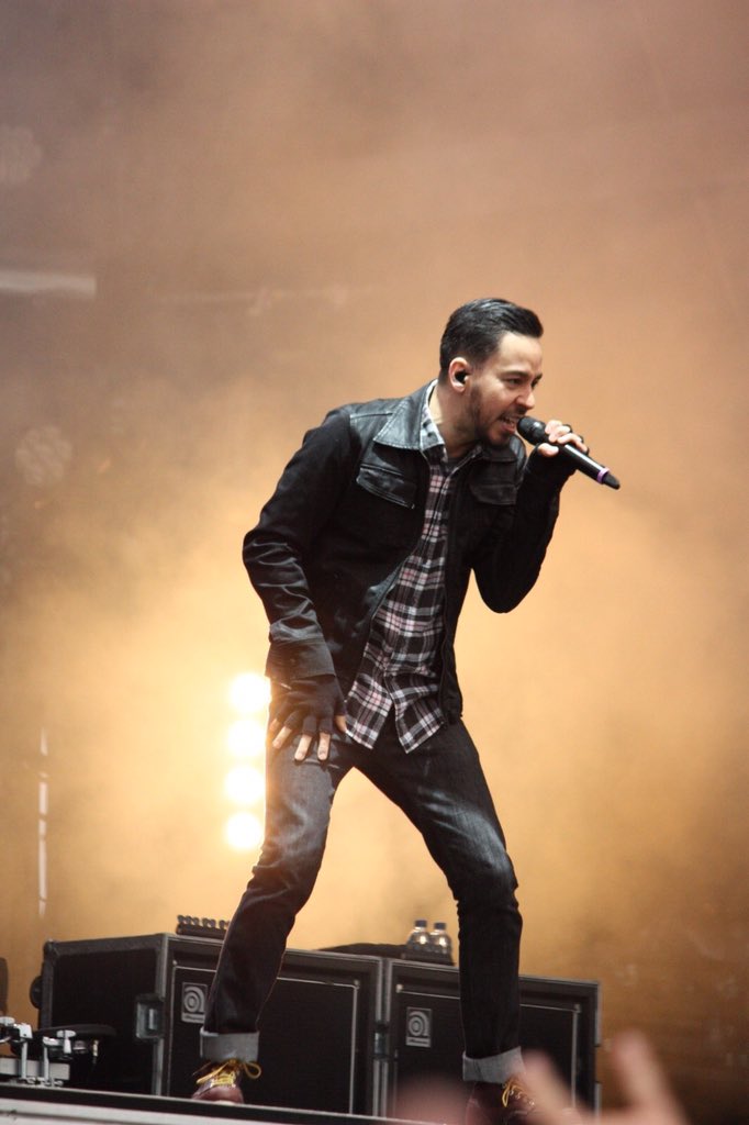  Happy Birthday Mike Shinoda! Photo by / 