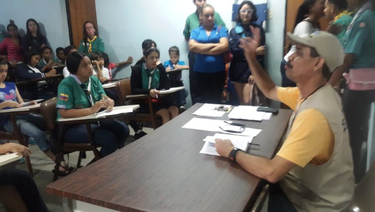 cmdnapc's tweet photo. Taller dictado por equipo del @cmdnapc  a Boy Scouts porteños en materia de #LOPNNA según instrucciones del Alcalde @jcbu72 https://t.co/WtJfyy8Who
