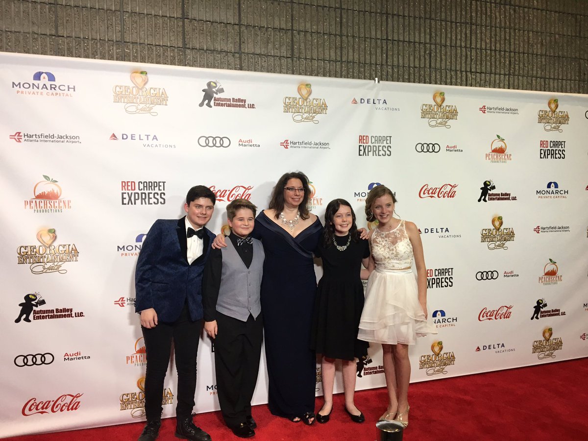 #GAEntGala17 #Theactorsscene  Having a great time with my acting buddies!@gaentertainmentgala