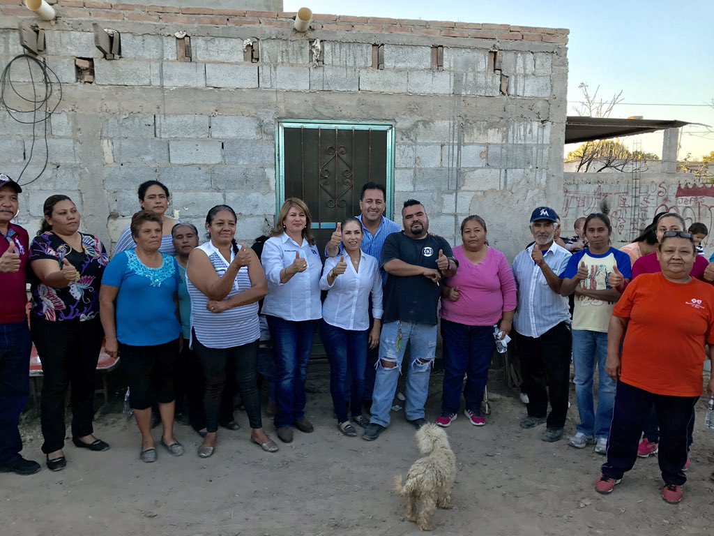 JCAyup's tweet photo. Con los amigos Delegados @CMPRIMatamoros en el Ejido "EL REFUGIO". #SeguimosCreciendo #PorAmorAMATAMOROS @mrikelme @GracielaFdz19 https://t.co/ixPsOKx2tS