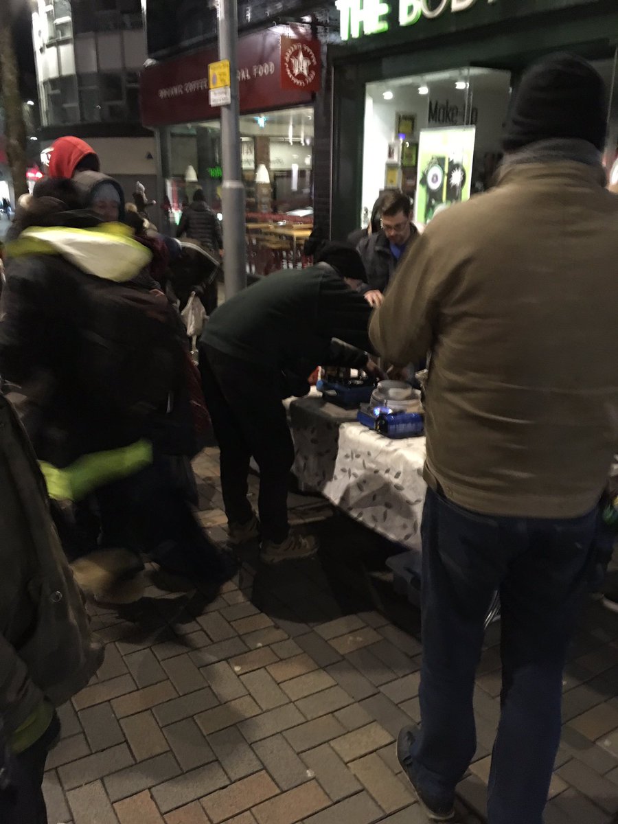 NGstreetknights's tweet photo. Another successful week at street Knights has ended! Another 1 housed!! 36 this year and plenty fed! Love what you do they say #streetknight https://t.co/vs0Kdrxme4