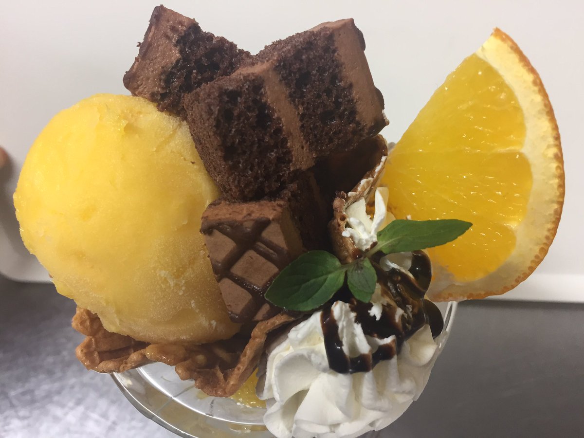 葉山珈琲 沼津駅前店 No Twitter Newオレンジショコラパフェ登場 濃厚ガトーショコラアイスと爽やかなオレンジ リッチな味わいに仕上げました 2月15日から期間限定パフェ登場 お楽しみに 葉山珈琲 葉山 珈琲 パフェ オレンジショコラ ガトーショコラ 葉山珈琲 沼津駅前店 No Twitter Newオレンジショコラパフェ登場 濃厚ガトーショコラアイスと爽やかなオレンジ リッチな味わいに仕上げました 2月15日から期間限定パフェ登場 お楽しみに 葉山珈琲 葉山 珈琲 パフェ オレンジショコラ ガトーショコラ