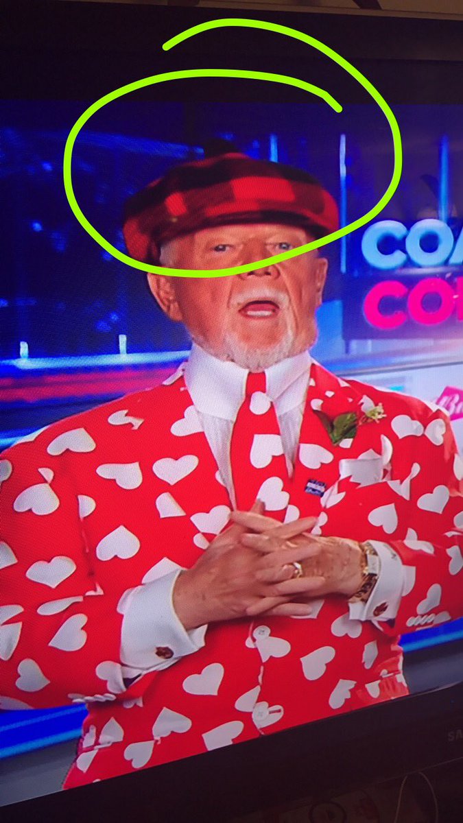 hotlipsstewie's tweet photo. @CoachsCornerDC wtf! You are basically wearing polkadots and plaid? Like no...... you are losing it old man. #tmltalk #grandpascorner https://t.co/RqW9xAsjIs