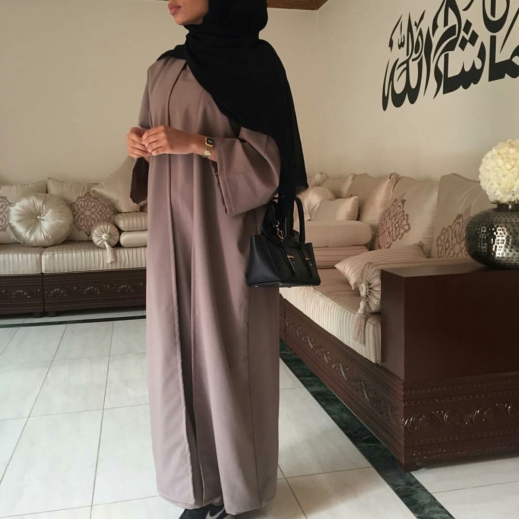 _iqraan's tweet photo. Hijabis can't dress well, said no one ever. https://t.co/5MFXazmjXi