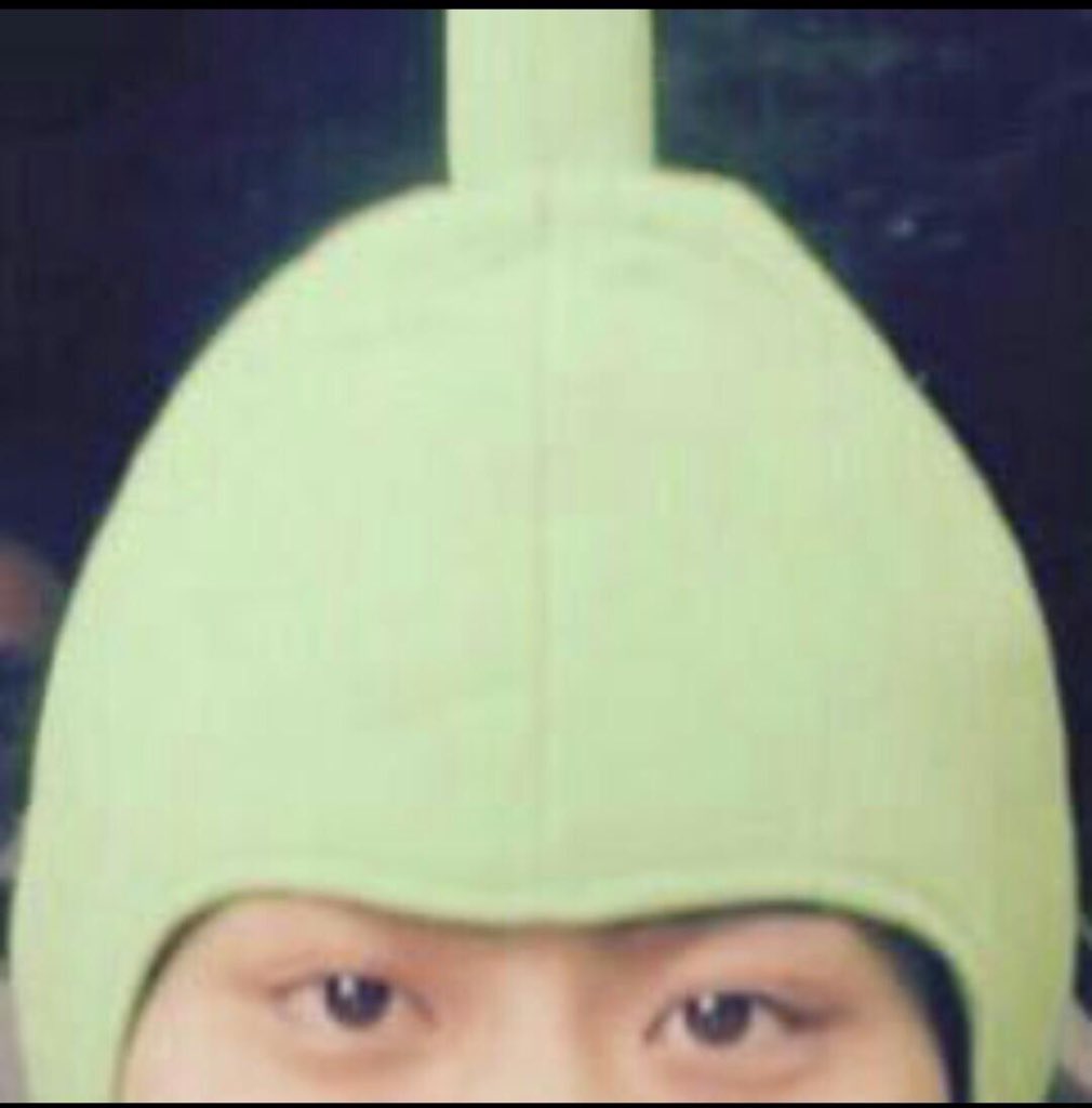 RH23mo's tweet photo. なんか、誕生日にこの画像にする人いると思うんだけど…
菅田くんと同じ画像じゃ、名前違くても意味わかんなくなるんじゃないかと😓😓

（自分の意見です） https://t.co/vlpSc0GqAk