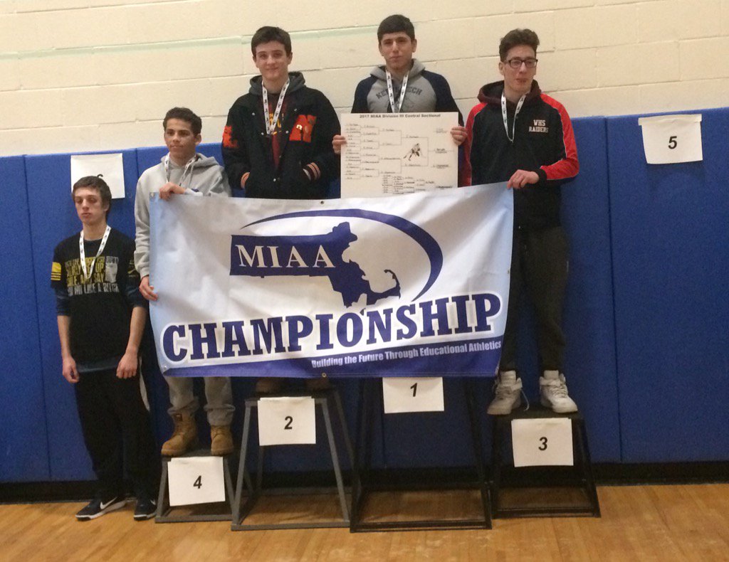 CoachMarini's tweet photo. Jorge Hurtado finishes in first and is the first sectional champ at Keefe Tech in four years! #leftitonthemat https://t.co/jiC7PyrzkM