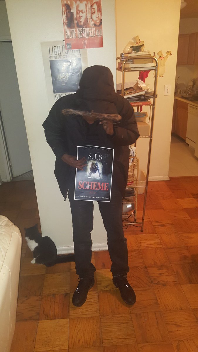 bydaone's tweet photo. https://t.co/TNLfubzoIy @gucci1017 @50cent @DonaldJTrumpJr #share #hardwork #GRAMMYs @520Promotion @TMZ @TMZLive @TMZTour #dmv @itsKPdoe https://t.co/VbmckbuxwF